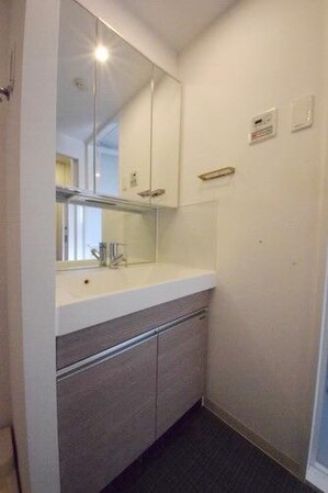 プライマル上野EASTの物件内観写真